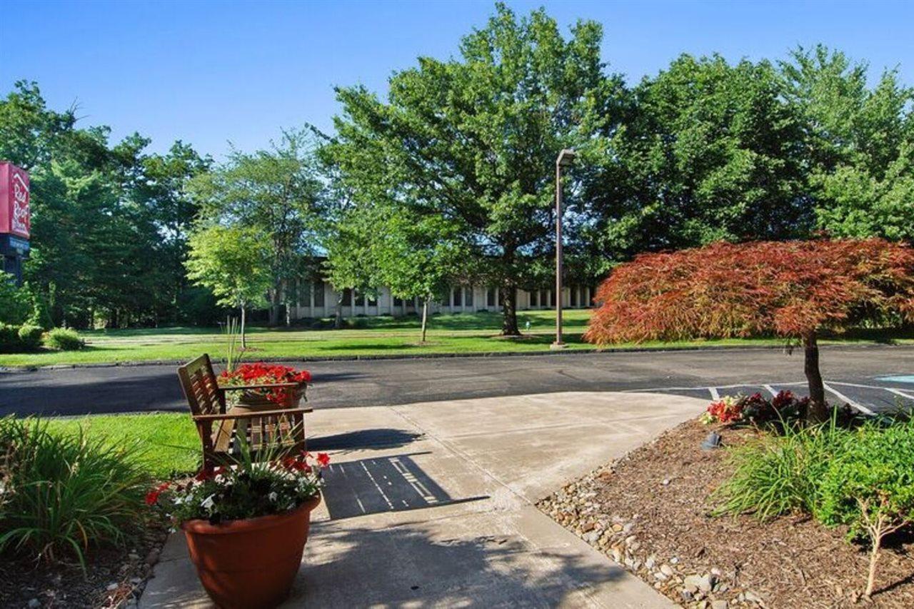 Red Roof Inn Cleveland - Уэстлейк Экстерьер фото