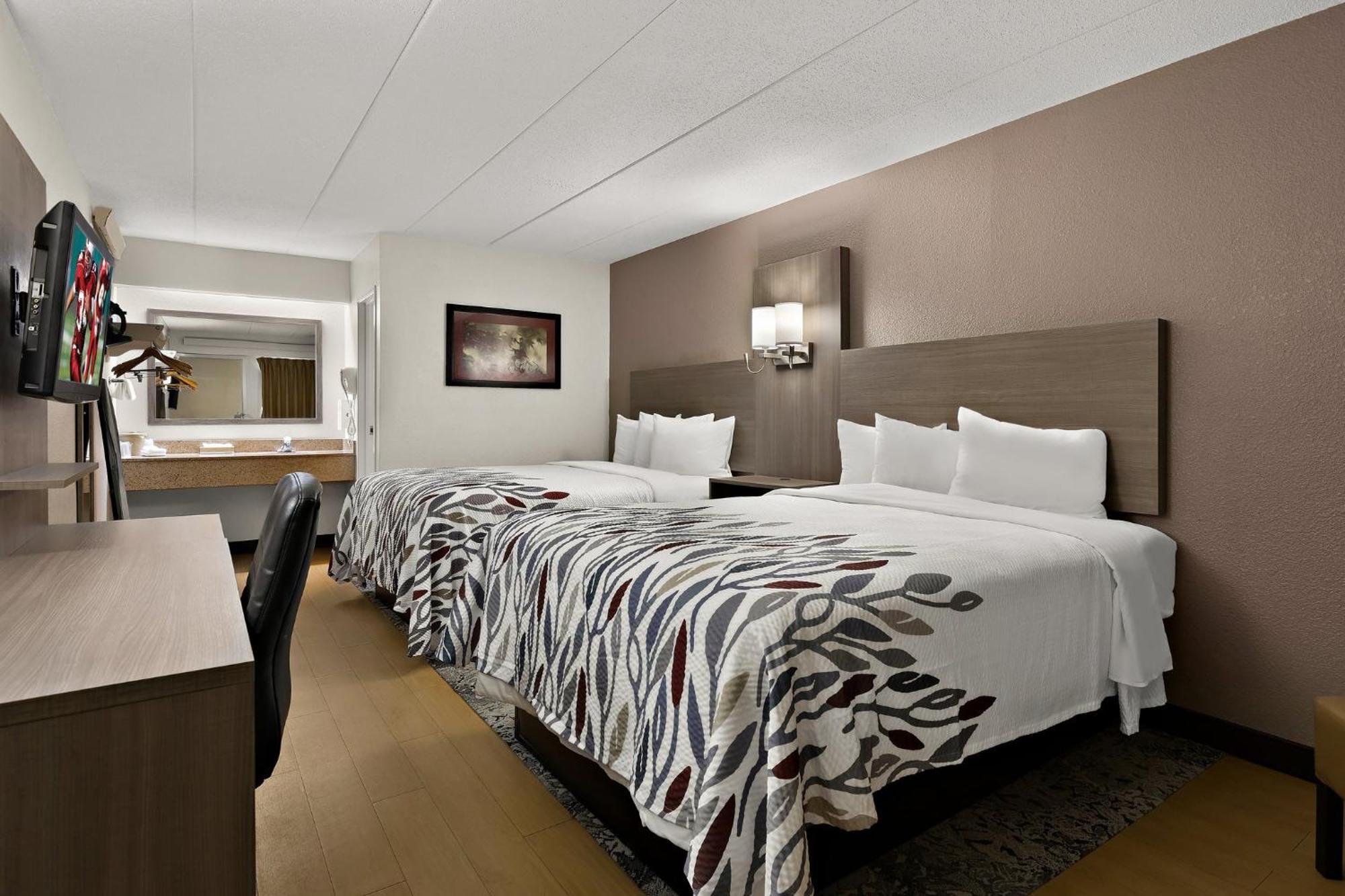 Red Roof Inn Cleveland - Уэстлейк Экстерьер фото