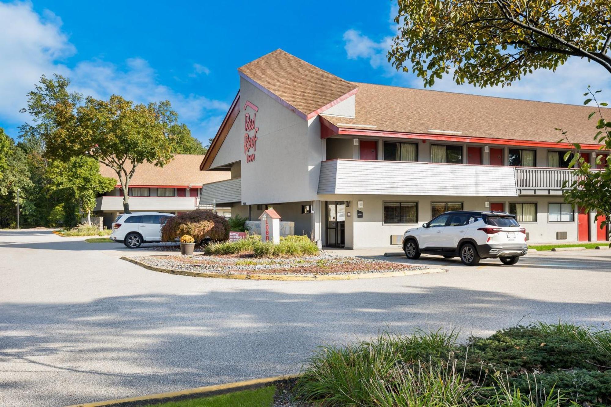 Red Roof Inn Cleveland - Уэстлейк Экстерьер фото