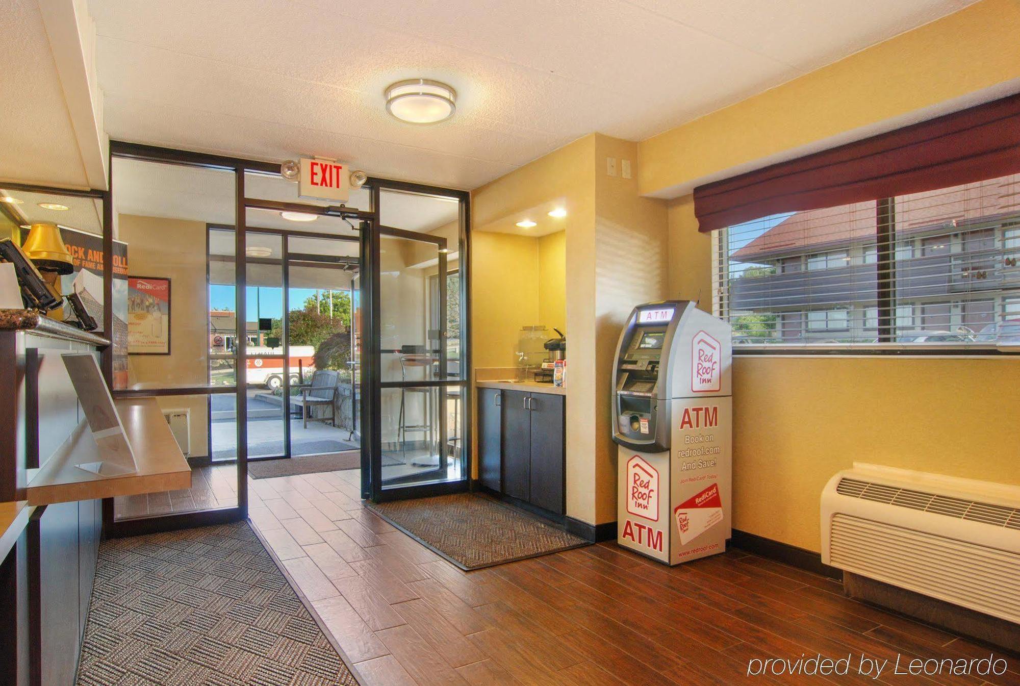Red Roof Inn Cleveland - Уэстлейк Экстерьер фото