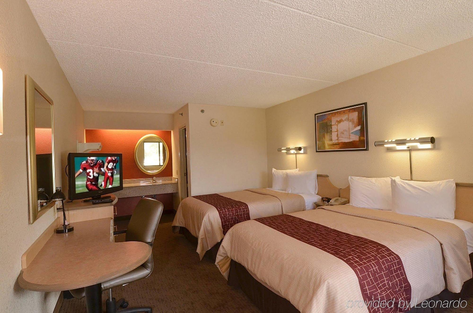 Red Roof Inn Cleveland - Уэстлейк Экстерьер фото